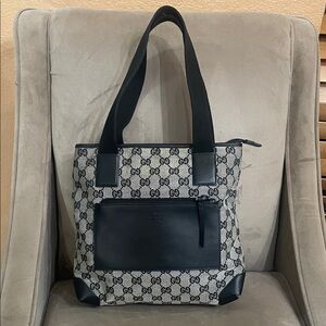 Gucci Black and Gray Signature Tote